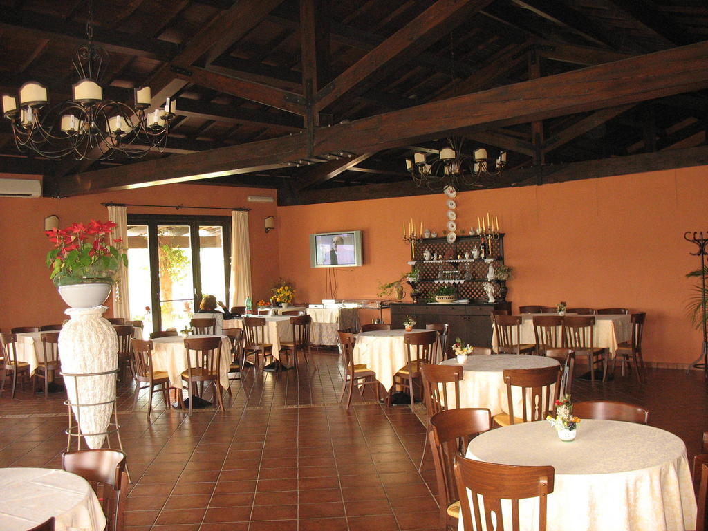 Hotel Sardus Pater Portixeddu Exterior foto